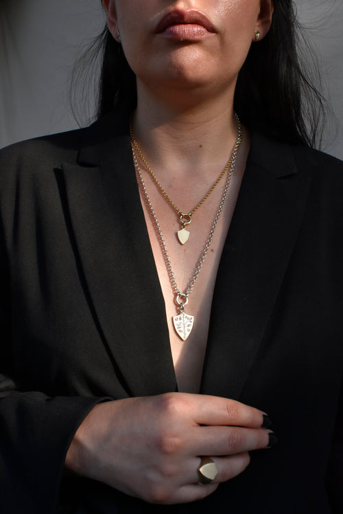 Escutcheon Signet