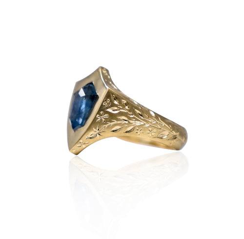 Lancebreaker Montana Sapphire Signet
